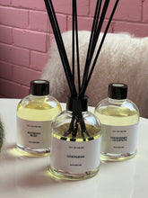 Load image into Gallery viewer, BOSTON ROOM DIFFUSER