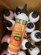 Load image into Gallery viewer, PIZZA OIL "MS. OLIO" CHILLI, OREGANO + GARLIC