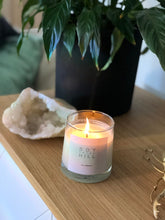 Load image into Gallery viewer, LUXURY COLLECTION SOY CANDLE