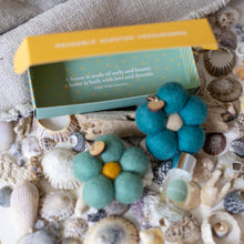 Load image into Gallery viewer, Felt Flower Fresheners - Beachcomber

