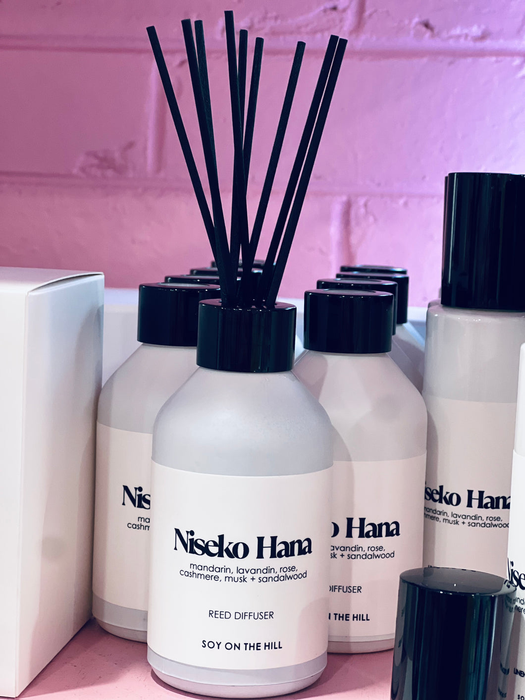 NISEKO HANA REED DIFFUSER