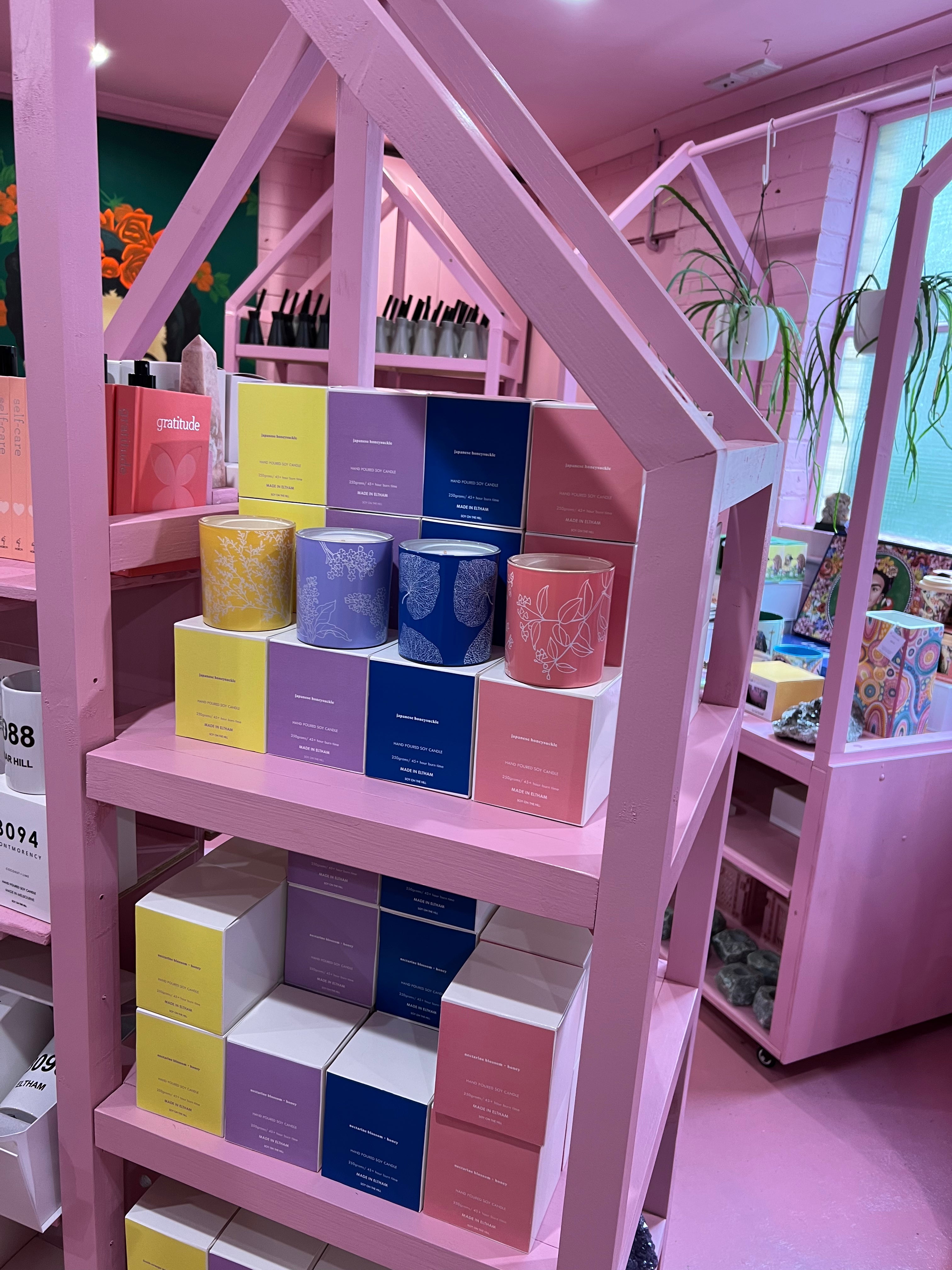 HALLMARK COLLECTION – Soyonthehill