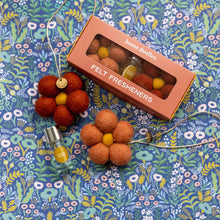 Load image into Gallery viewer, Felt Flower Fresheners - Flower Garden
